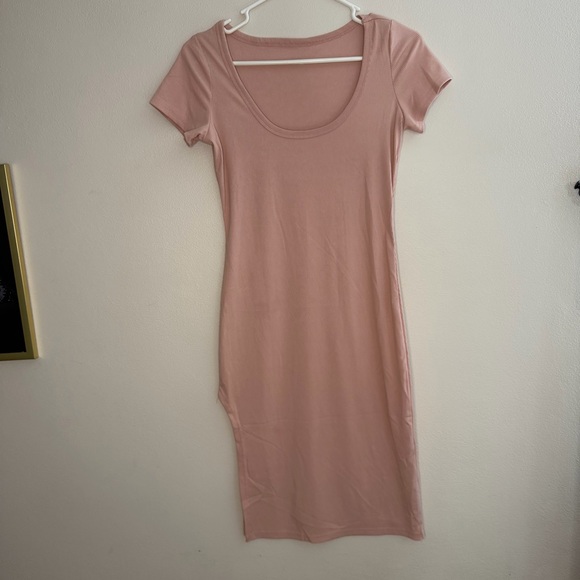 Blush Pink Ribbed Dress - Picture 3 of 13